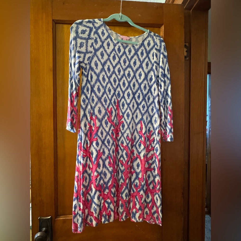Lilly Pulitzer, long sleeve a line easy to wear dress